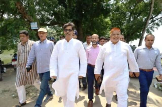 কৃষিমন্ত্রীর নাসিরনগরের ক্ষতিগ্রস্থ হাওর পরিদর্শন ও আর্থিক অনুদান প্রদান