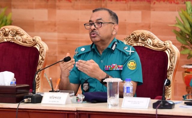 নির্বাচনে পক্ষপাতদুষ্ট আচরণ করলে পুলিশ কর্মকর্তার বিরুদ্ধে ব্যবস্থা গ্রহণ করা হবে: ডিএমপি কমিশনার