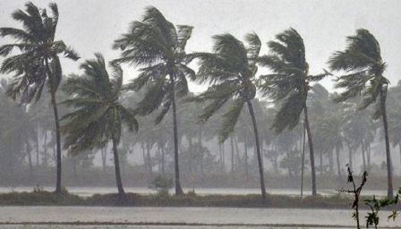 ঢাকায় দুপুরের মধ্যে বজ্রসহ বৃষ্টির আভাস