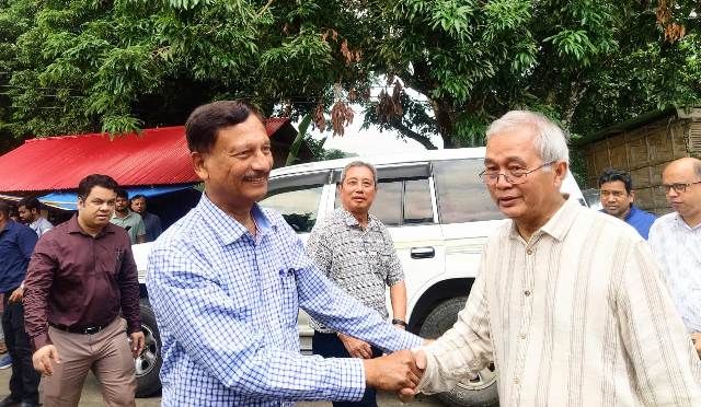 কাপ্তাই হ্রদের উন্নয়নে দুই উপদেষ্টার মতবিনিময়