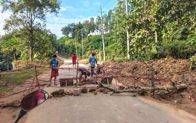 খাগড়াছড়ির স্থগিত অবরোধ” কর্মসূচি পুরোপুরি প্রত্যাহার