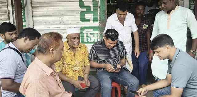 বড়াইগ্রামের বনপাড়া বাজারের মুদি দোকানে চুরি, খোয়া গেছে দশ লাখ টাকার মালামাল!