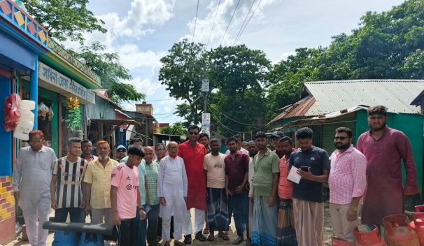 তাহিরপুর ও জামালগঞ্জে গণসংযোগ ও লিফলেট বিতরণে- ব্যারিস্টার হামিদুল হক আফিন্দী লিটন