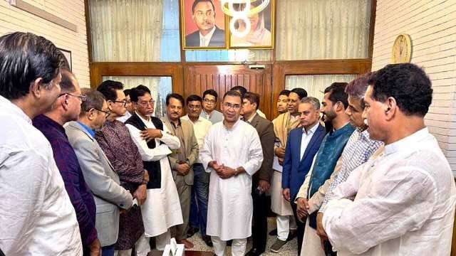 তারেক রহমানের সঙ্গে বিজয়ী প্রার্থীদের সৌজন্য সাক্ষাৎ