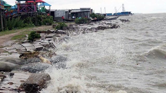 ভোলার অভ্যন্তরীণ নৌ-রুটে লঞ্চ চলাচল বন্ধ