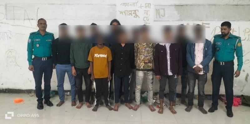 *মোহাম্মদপুর থানা পুলিশের বিশেষ অভিযানে  ১১ জন গ্রেফতার*