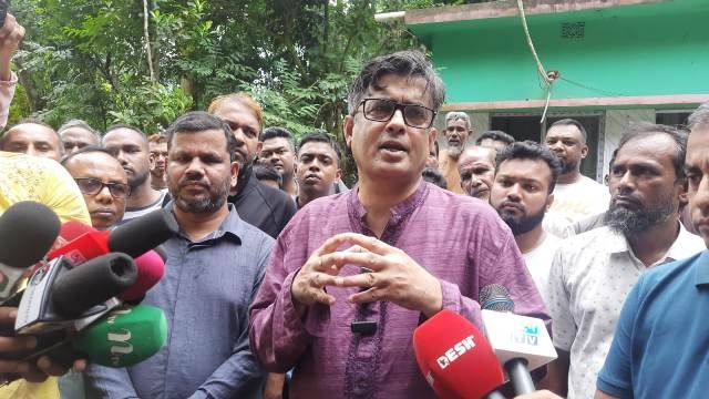 আগামী জাতীয় সংসদ নির্বাচন ডাকসুর মত শান্তিপূর্ণ এবং গ্রহণযোগ্য হবে: শফিকুল আলম