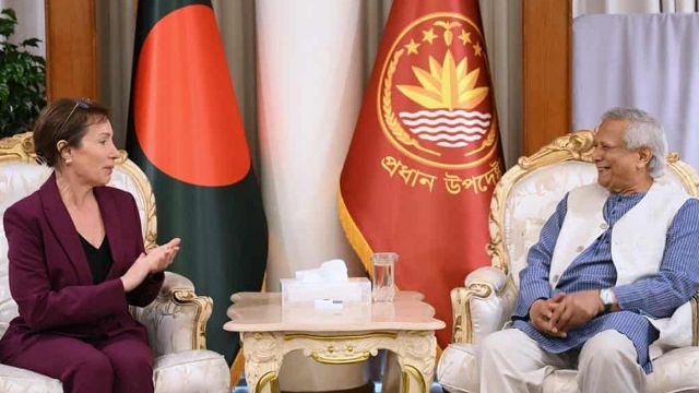 বাংলাদেশে সন্ত্রাসবাদের কোনো স্থান নেই: মার্কিন দূতকে প্রধান উপদেষ্টা