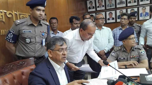 কর্মস্থলে যোগ না দেওয়া পুলিশ সদস্যদের বিরুদ্ধে বিভাগীয় মামলা চলমান: স্বরাষ্ট্রমন্ত্রী