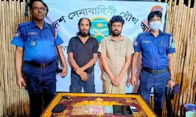 আশুলিয়ায় জামগড়া আর্মি ক্যাম্প সেনাবাহিনীর অভিযানে ইয়াবাসহ ২ মাদক ব্যবসায়ী আটক