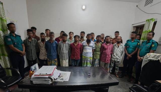 বিভিন্ন অপরাধে জড়িত ১৮ জনকে গ্রেফতার করেছে দারুস সালাম থানা পুলিশ
