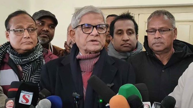নির্বাচনের জন্য দেশের মানুষ অপেক্ষা করছে: মির্জা ফখরুল