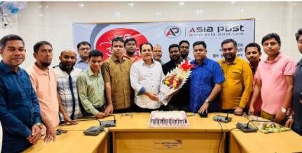 খুলনায় অনলাইন নিউজ পোর্টাল 'এশিয়া পোস্ট' এর যাত্রা শুরু: ব্যুরো প্রধান বশির হোসেনকে ফুলেল শুভেচ্ছা