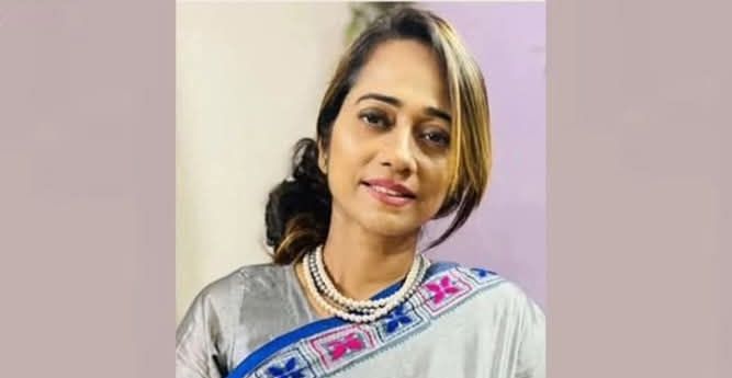 খুলনা মহানগর যুব মহিলা লীগ নেত্রী চিশতী মোস্তারী বানু কে আটক করেছে গোয়েন্দা পুলিশ