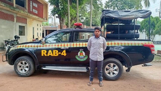 হত্যা মামলার প্রধান আসামী হৃদয় মুন্সি গ্রেফতার