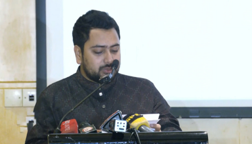 সরকার কারও মুখাপেক্ষী হলে জনগণ মেনে নেবে না: নাহিদ