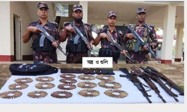 বিজিবি'র অভিযানে মিললো ভারী অস্ত্র ও গুলি