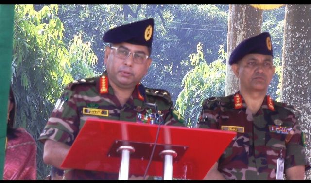 দেশের ৫০ ভাগ নারী, তাদের বাদ দিয়ে দেশের উন্নয়নের চিন্তা করলে তা ভুল হবে: সেনা প্রধান