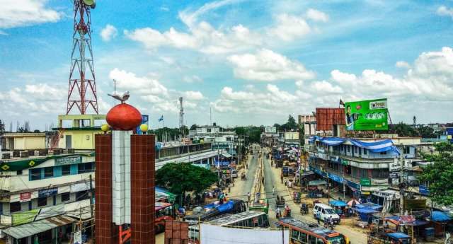 সাপাহারে মৌসুমে যানজট কমাতে প্রশাসনের বিশেষ নির্দেশনা