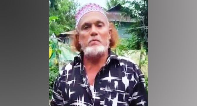 নারী লিপ্সু ভানুর কাছে অসহায় আশ্রয়ণ প্রল্পের নারীরা