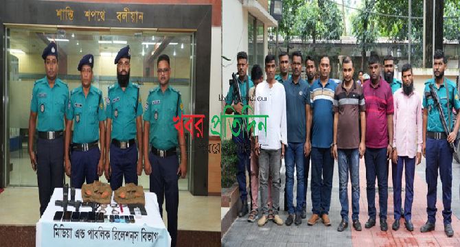 ডিবি পরিচয়ে সংঘবদ্ধ ডাকাত দলের সাত সদস্য গ্রেফতার; গাড়িসহ ডাকাতি কাজে ব্যবহৃত নানা সরঞ্জাম উদ্ধার