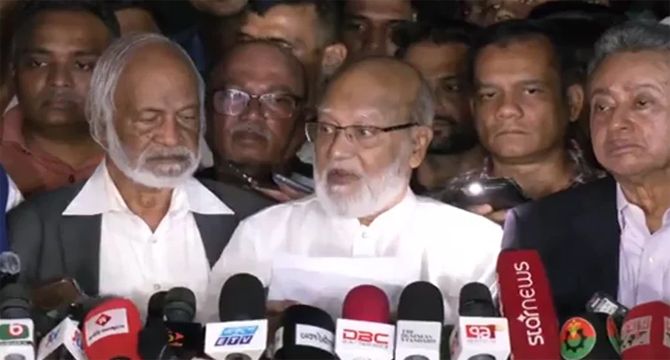 উপদেষ্টা পরিষদ পুনর্গঠনের দাবি জানিয়েছে বিএনপি