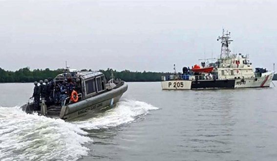 সুন্দরবনকে দস্যুমুক্ত করতে কোস্ট গার্ড. নৌবাহিনী ও পুলিশের সমন্বয় যৌথ অভিযান অব্যাহত