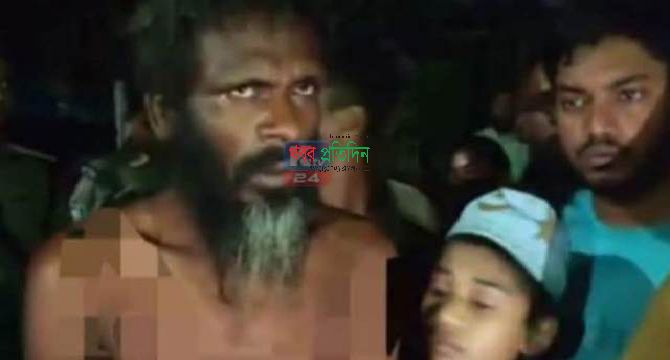 খুলনার সোনাডাঙ্গা পল্লীতে পাগলের তৎপরতায় সাধারণ মানুষের মধ্যে আতঙ্ক বিরাজ করছে