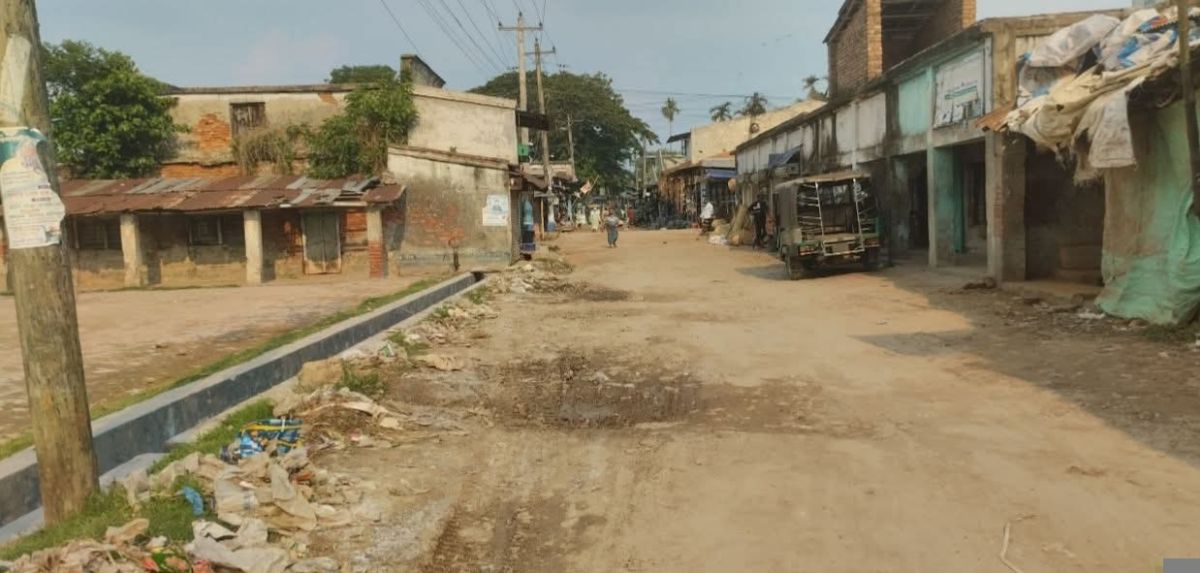সাতক্ষীরার ৮০ শতাংশ সড়কই কাঁচা, উন্নয়ন এখনো অধরা!