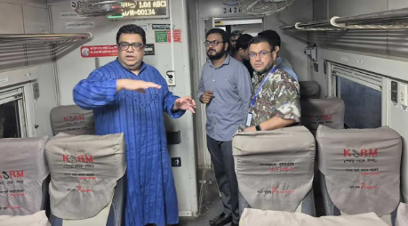 ট্রেনে পরীক্ষামূলক ‘স্টারলিংক’ ইন্টারনেট সেবা চালু