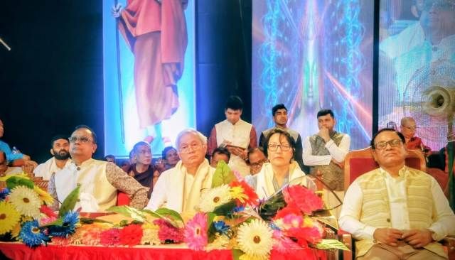 কঠিন চীবর দান উৎসব শুধু ধর্মীয় নয়, এটি শান্তি, সম্প্রীতি ও গণতন্ত্রের বার্তা বহন করে: উপদেষ্টা সুপ্রদীপ চাকমা