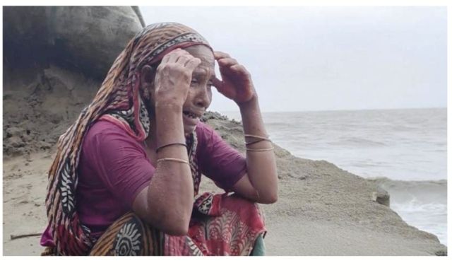 ভাঙা বাঁধে কুতুবদিয়াবাসীর কান্না