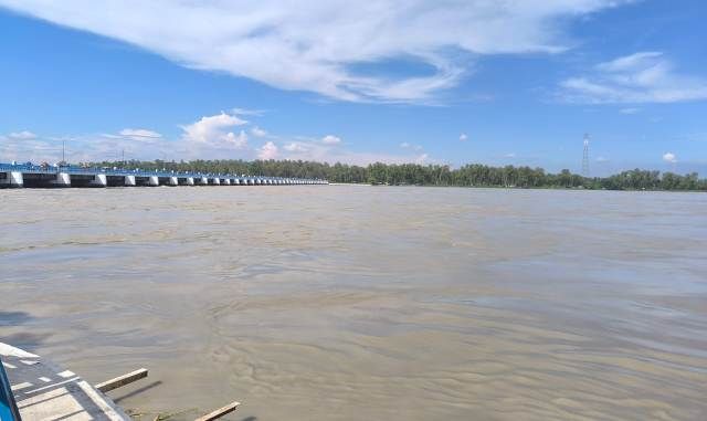তিস্তার পানি বৃদ্ধিতে বন্যা, দুর্ভোগে হাজারো মানুষ