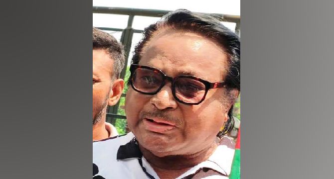 অনুদানের টাকায় নির্মিত চলচ্চিত্র জমা দেননি চিত্র নায়ক উজ্জ্বল