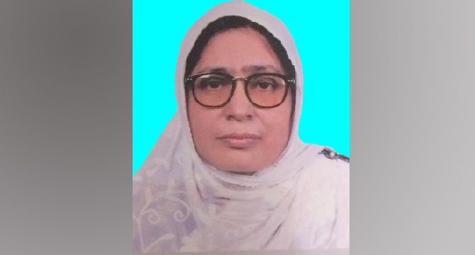 Onlayn rus yigiti mushukni yalab koring Qishloq toliq porno