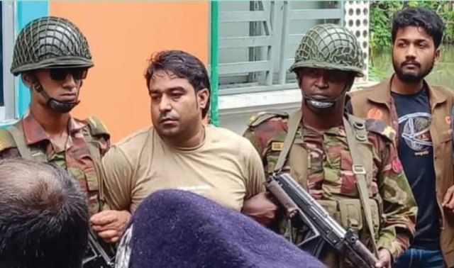 অভয়নগর ব্যবসায়ীকে মাটিতে পুঁতে চাঁদাবাজি: আলোচিত সেই বহিস্কৃত বিএনপি নেতা আটক