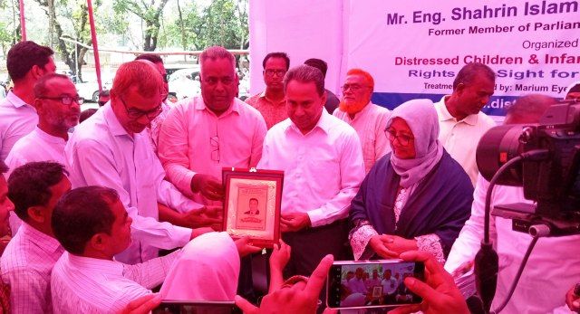 ডোমারে বিনামূল্যে চক্ষু চিকিৎসা ক্যাম্পের উদ্বোধন করেন ইঞ্জিঃ তুহিন