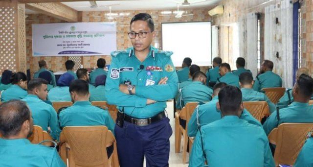 নির্বাচনী দায়িত্ব সুষ্ঠুভাবে সম্পাদনের লক্ষ্যে পুলিশের দক্ষতা ও সক্ষমতা বৃদ্ধি সংক্রান্ত প্রশিক্ষণ