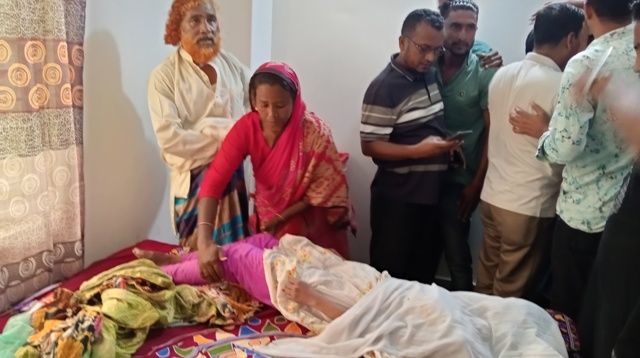 জামালপুরে মোবাইল ফোন ব্যবহারে নিষেধ করায় শিক্ষার্থীর আত্মহত্যা