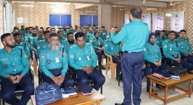 নির্বাচনী দায়িত্ব সুষ্ঠুভাবে সম্পাদনের লক্ষ্যে পুলিশের দক্ষতা ও সক্ষমতা বৃদ্ধি সংক্রান্ত প্রশিক্ষণ অনুষ্ঠিত