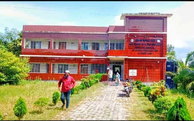মাগুরায় রেড ক্রিসেন্ট মা ও শিশু হাসপাতালটি নানা সমস্যায় জর্জরিত