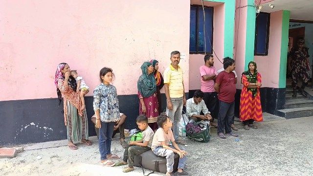 গাংনীর কাথুলী সীমান্ত দিয়ে ১৪ জনকে পুশইন করেছে বিএসএফ