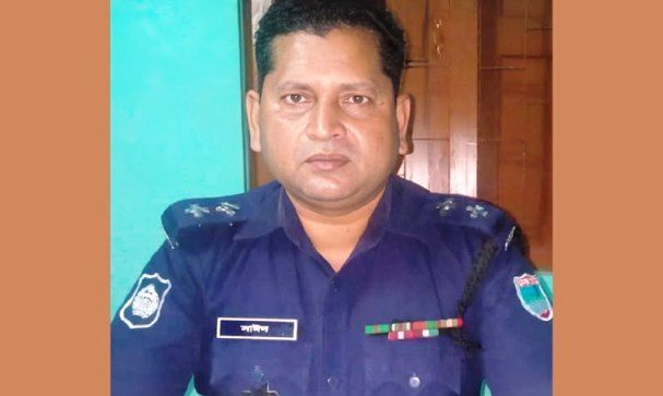 ইটাগাছায় পুলিশ ফাঁড়ির ইনচার্জ হৃদরোগে আক্রান্ত হয়ে দায়িত্বরত অবস্থায় মৃত্যু হয়েছে