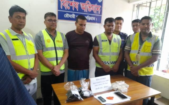 কুড়িগ্রামের রৌমারীতে ২২ হাজার ১০০ পিস ইয়াবাসহ মাদক সম্রাট রফিকুল হাসান গ্রেপ্তার