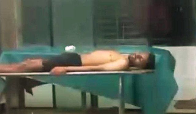 খুলনায় সবুজবাগে বাসায় ঢুকে টগর নামের যুবককে ছুরিকাঘাতে হত্যা করেছে দুর্বৃত্তরা